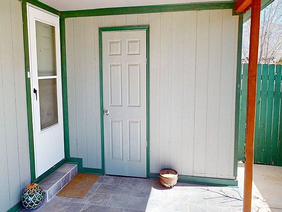 4th image of 2114 Pecan Dr