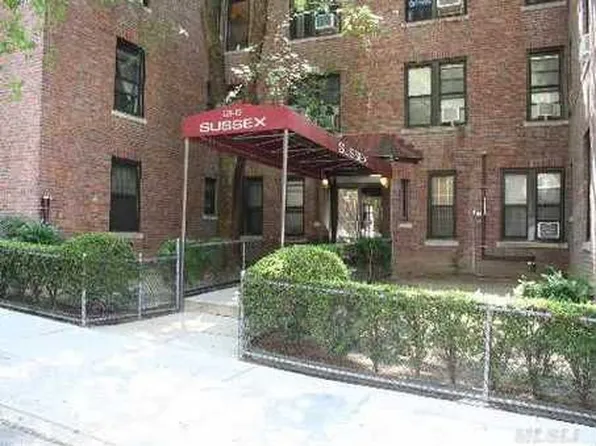 13912 84th Dr APT 3B, Queens, NY 11435