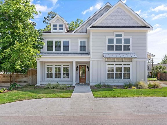 2nd image of 636 Johnson Rd