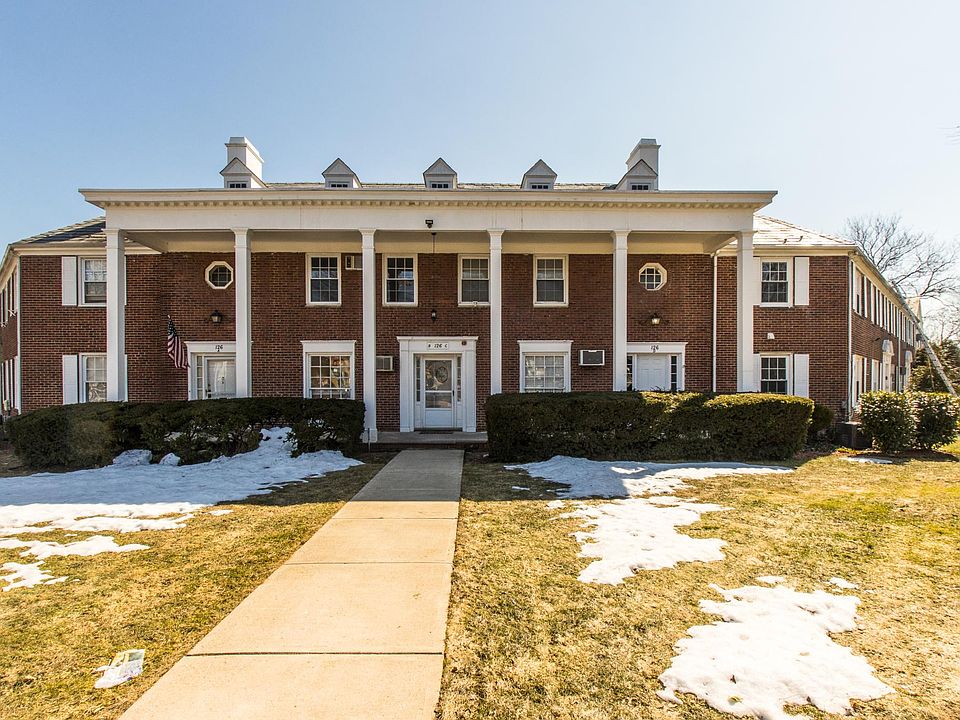 1st image of 126 D Boyden Ave