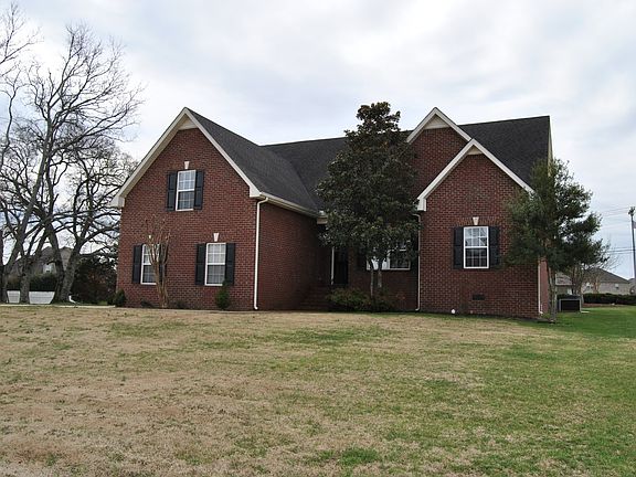 4th image of 819 Betsy Ross Dr