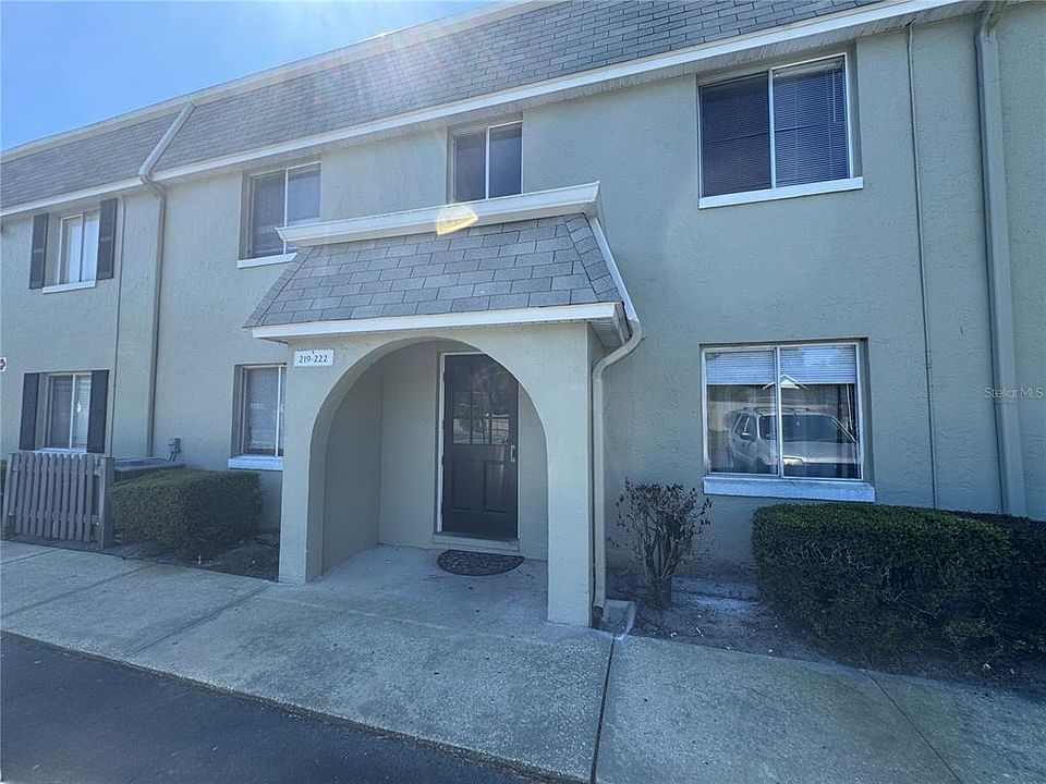 1st image of 525 Conway Rd APT 220