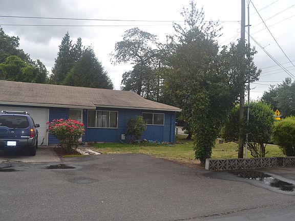 3rd image of 13815 NE 76th St