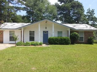 28 Verna Cir, Daleville, AL 36322