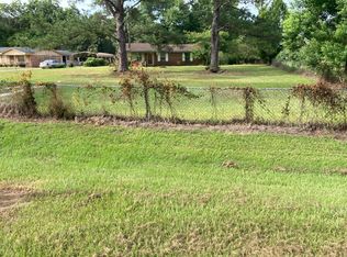 106 Kennedy Dr, White Hall, AL 36040