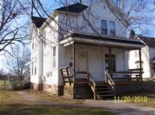 605 N Park St, Reedsburg, WI 53959