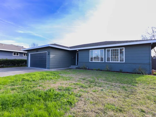 2260 Fiesta Ct, Atwater, CA 95301