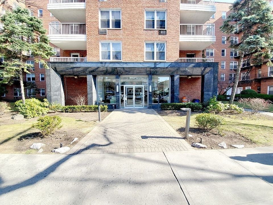 1st image of 42-65 Kissena Blvd #204