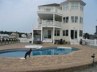 230 Rosewood Dr, Bayville, NJ 08721
