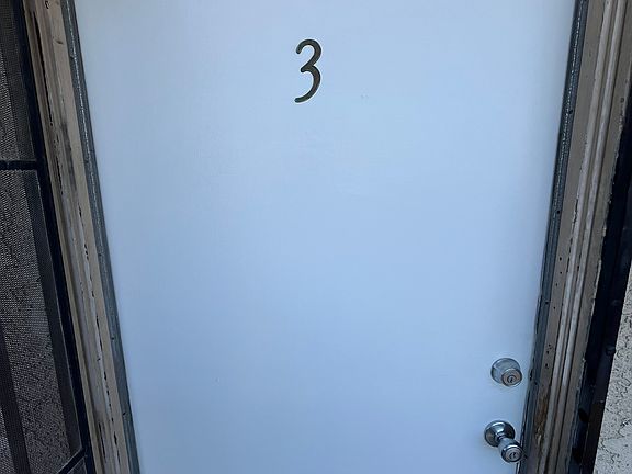 2nd image of 1320 W 225th St APT 3