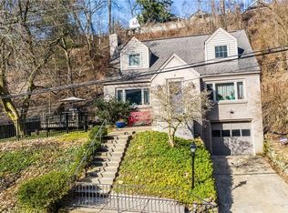 213 Valley Dr, Pittsburgh, PA