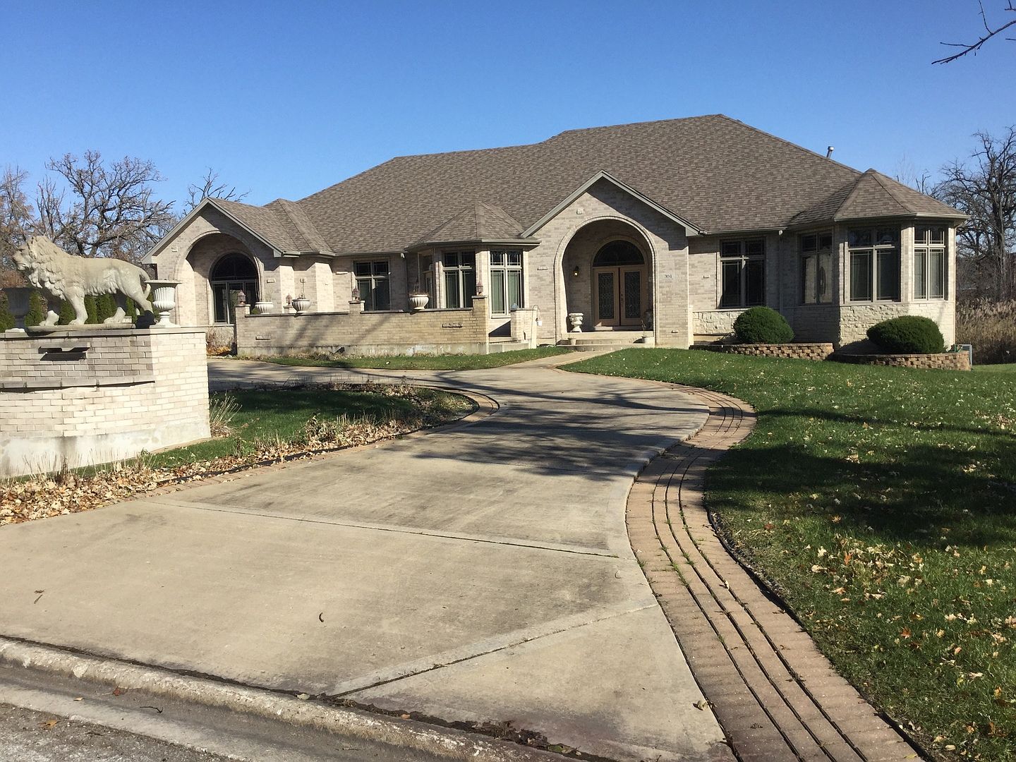 304 Royal Oak Dr, Steger, IL 60475 Zillow