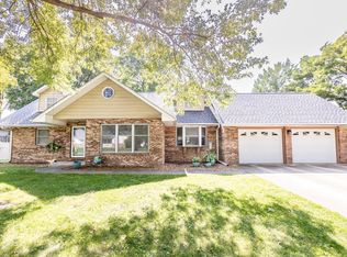 407 Jackson St, Mascoutah, IL