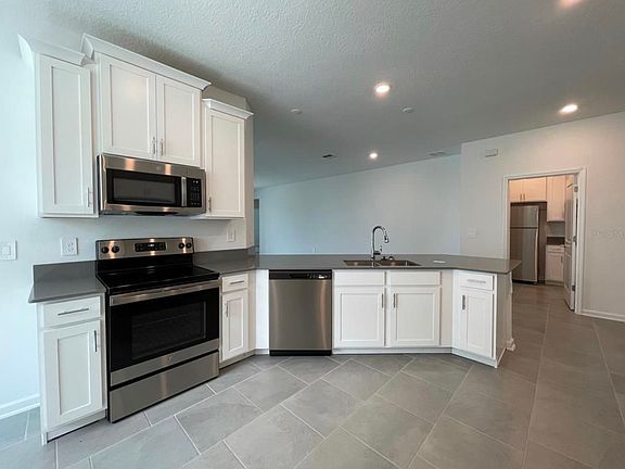 4th image of 6967 Church Lake St #1