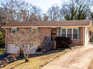 608 Corbley Rd, Rossville, GA 30741