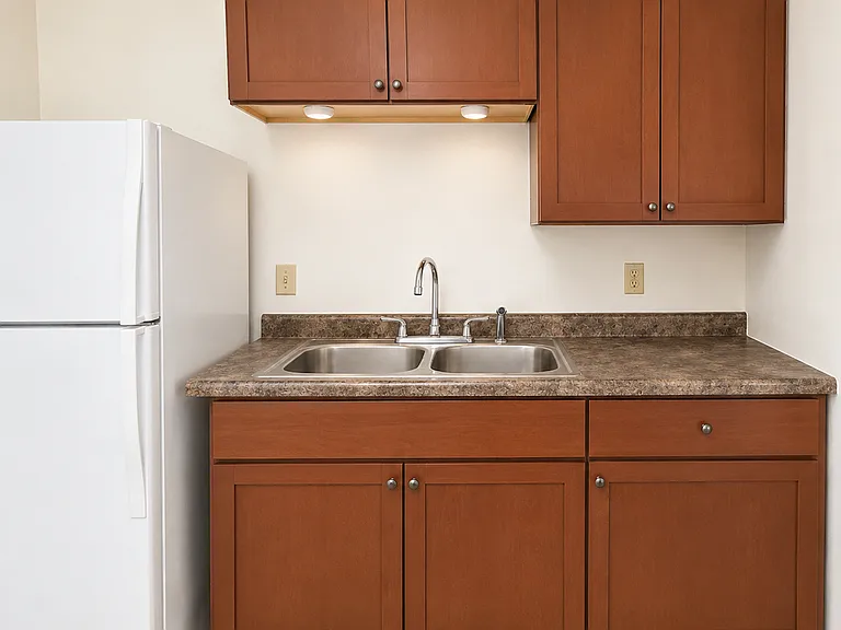 535 N Main St — Photo 14