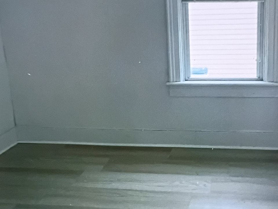 1st image of 1110 S 4th St
