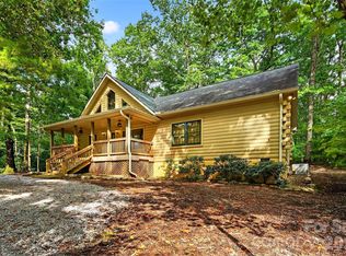 240 Ravenswood Dr, Marion, NC 28752