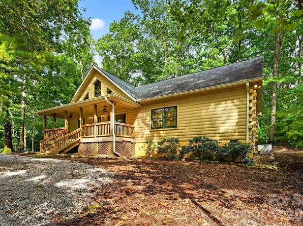 240 Ravenswood Dr, Marion, NC 28752