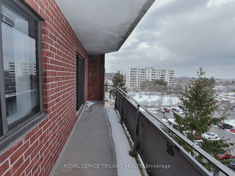 75 Huxley St #605 — Photo 14