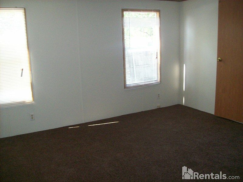 2nd image of 14647 Lasater Rd Trailer 127