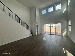 3rd image of 24252 W SOUTHGATE Avenue