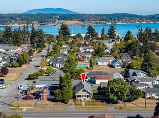 1616 12th St, Anacortes, WA 98221