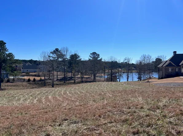 1320 Oconee Landing Dr, White Plains, GA 30678