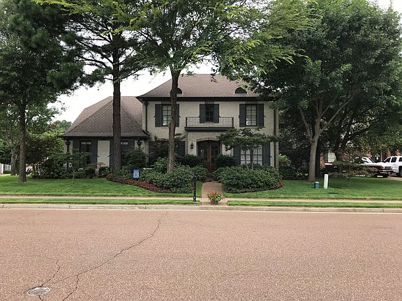 4th image of 8794 River Pine Dr