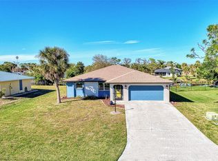 199 Caddy Rd, Rotonda West, FL 33947
