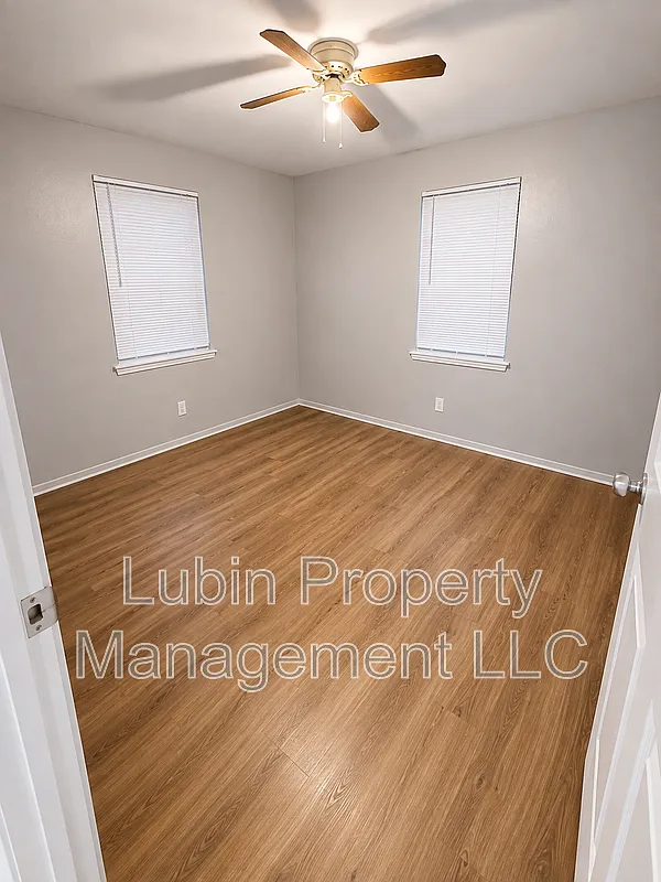 2 bed, 1.0 bath, 655 sqft, $749 — Photo 3