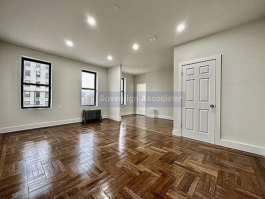 1st image of 590 Fort Washington Ave #2DE