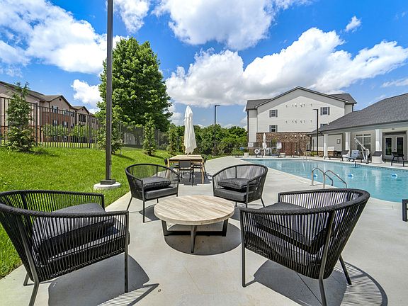 5th image of 339 Athens Way #413