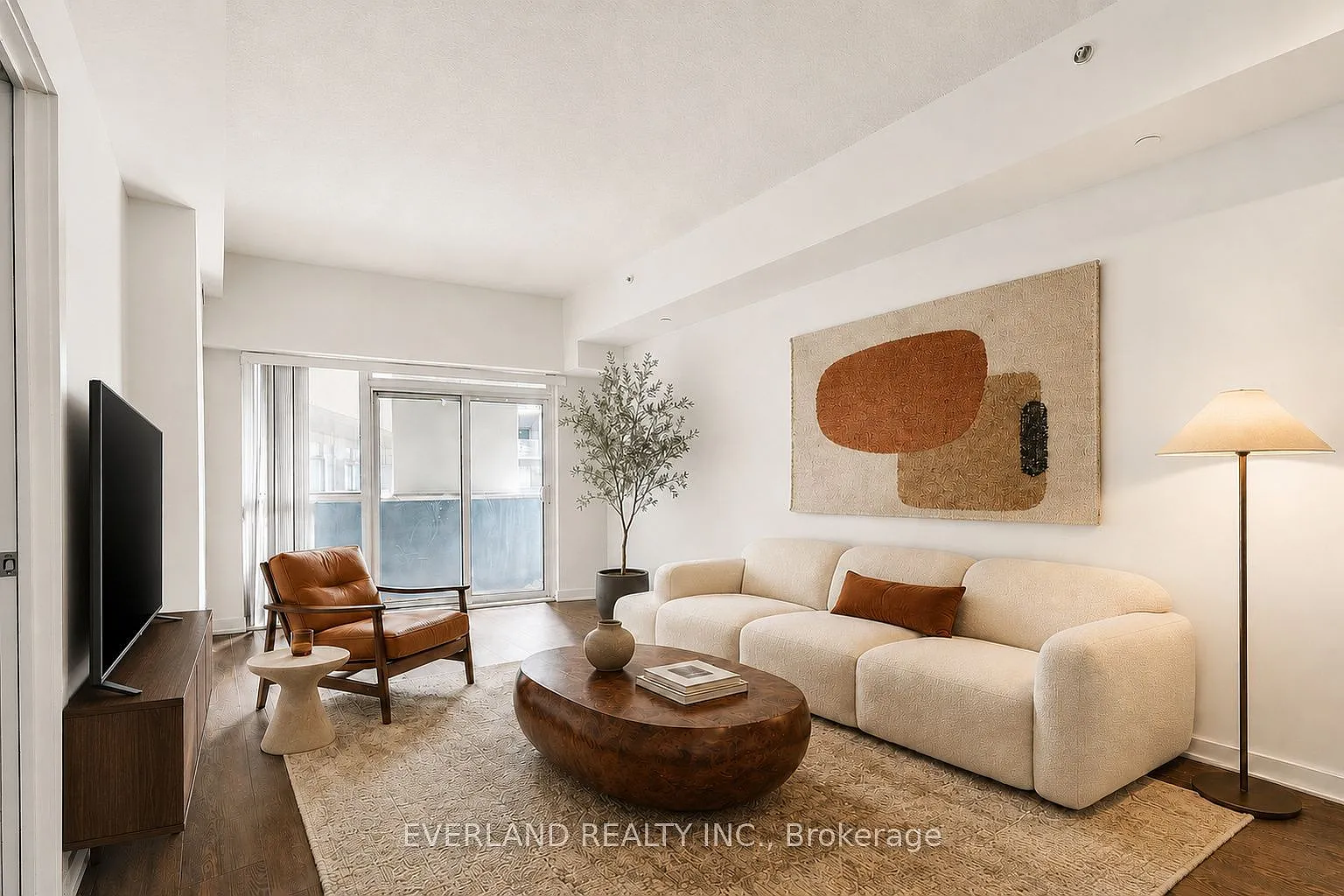 2 bed, $2,550 — Photo 2
