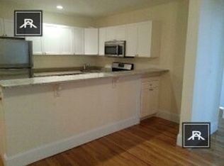 68 Egmont St APT 4, Brookline, MA 02446