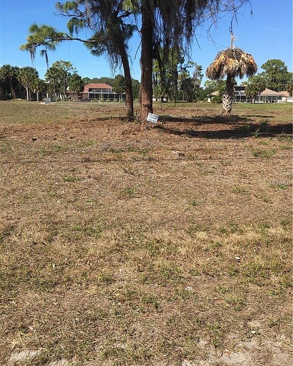 1st image of 403 Rotonda Cir