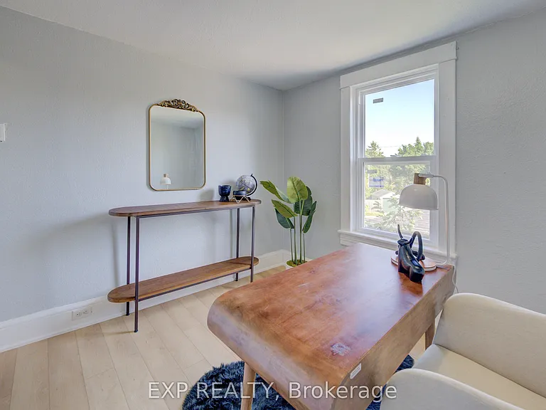 63 Brook St #UPPER — Photo 11