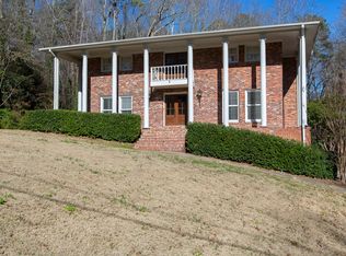 3411 Stoneleigh Dr, Birmingham, AL 35223