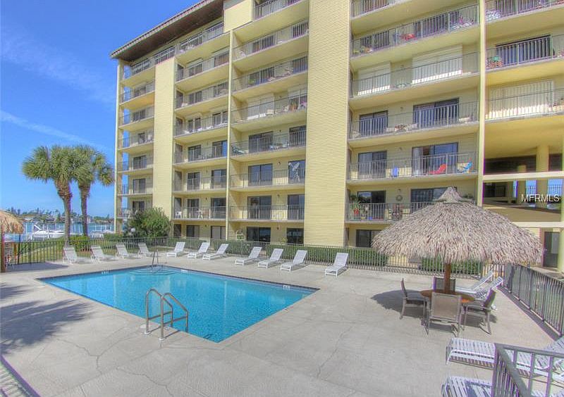 1st image of 650 Island Way APT 103