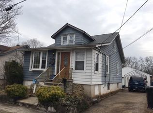 412 S 8th Ave, Highland Park, NJ