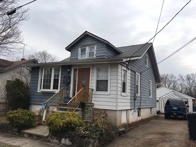 412 S 8th Ave photo 1