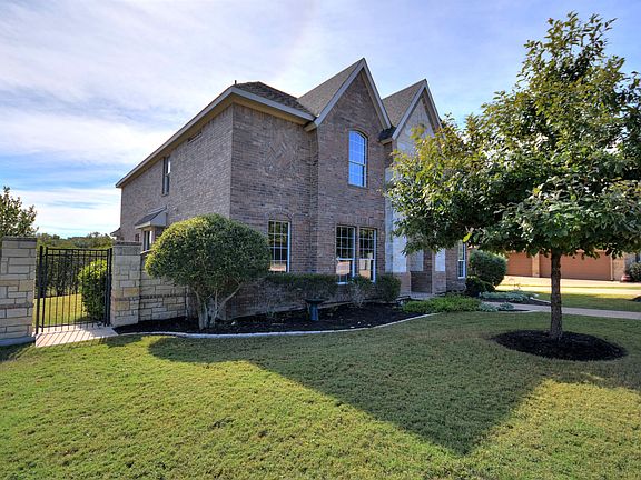 2nd image of 1041 Shinnecock Hills Dr