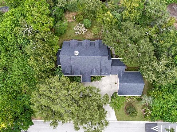 2nd image of 3706 AVENIDA MADERA