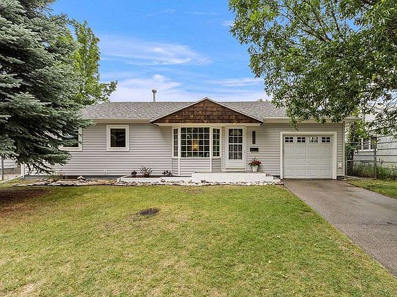 3rd image of 1331 Avenue F