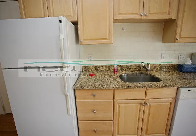 43 Bay State Rd #3E — Photo 9