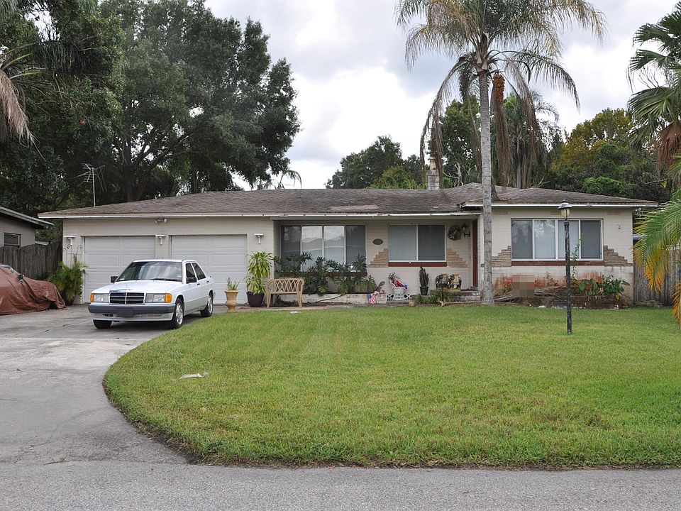 1st image of 1310 Saxon Dr