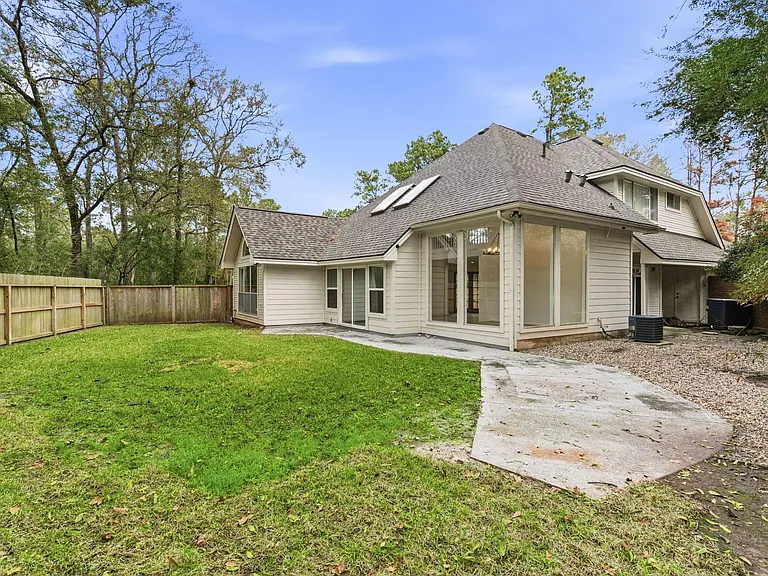 23 Cedar Chase Pl — Photo 30