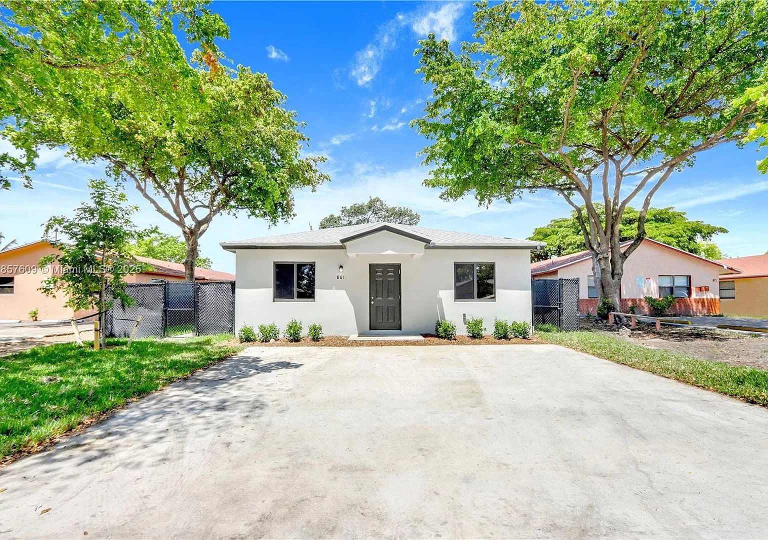 861 NW 6th Avenue 1, Pompano Beach, FL 33060 — Photo 4