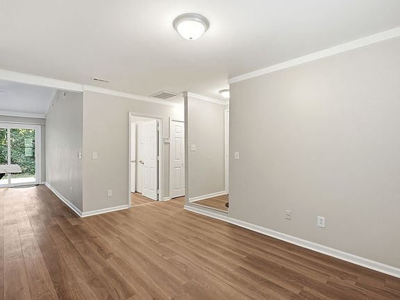 5th image of 4501 Hezekiah Pl