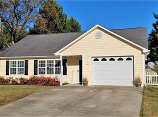 104 Ashwood Ln, Anderson, SC 29625